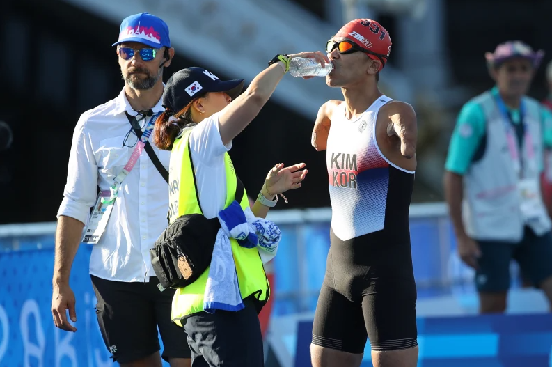 스크린샷 2024-09-04 085937.png