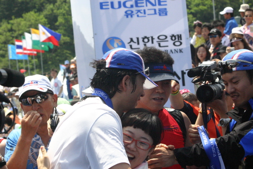 제16회 통영 아시아 트라이애슬론 선수권대회 신한은행 후원